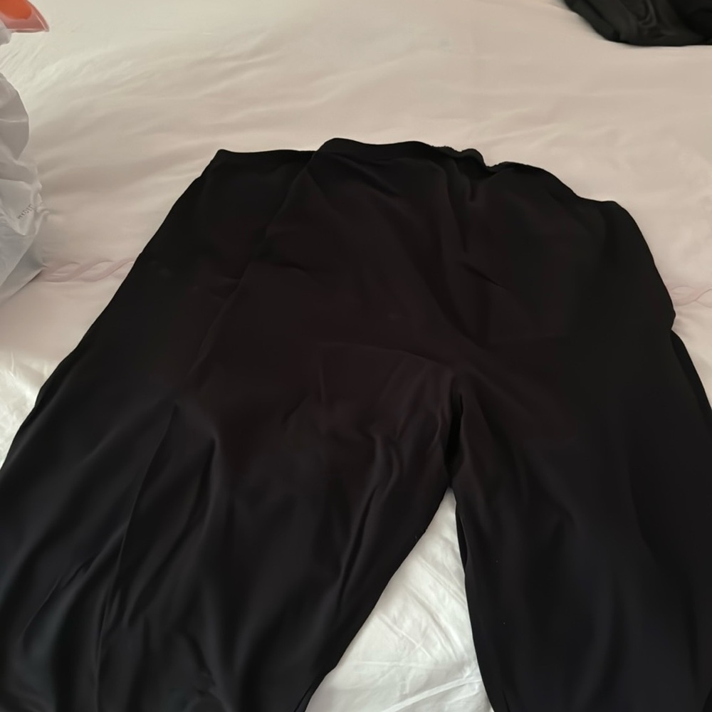 H&M 2 pack Mama jersey leggings size L. Great condition